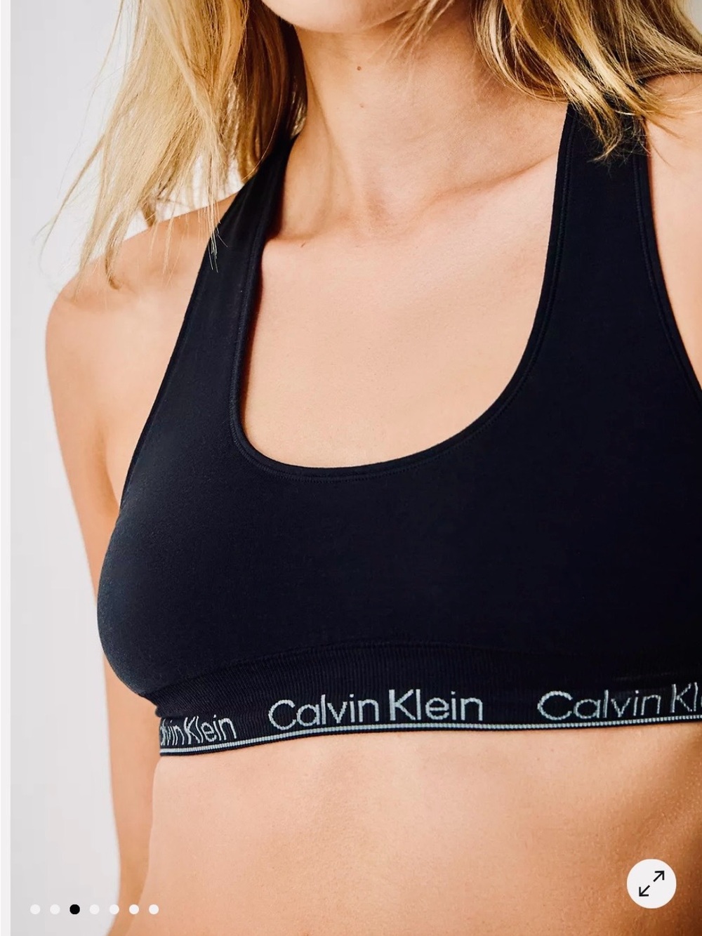 Calvin Klein - Girl’s Black Scoop Neck Logo Band Bralette - M (7/8)